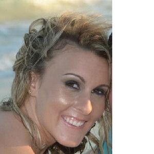 Meet your Posher, Layna